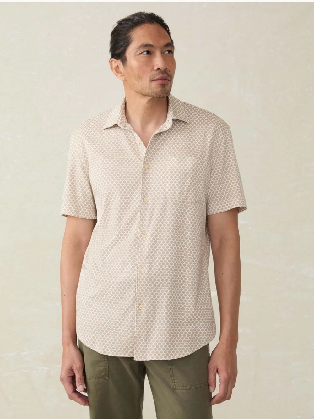 NWT Faherty Short-Sleeve Hermosa Shirt - Island Sand Fishscale Sz L Tan & White